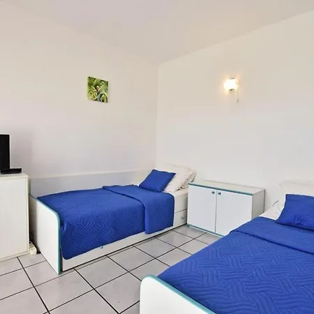 Apartment In With Balcony, Wifi 819-3 *