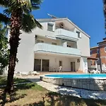 In With Balcony, Wifi 819-3 Lejlighed Poreč